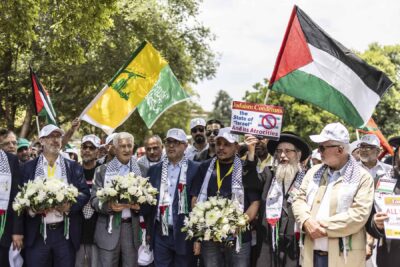 Hamas officials join Mandela family for anniversary tributes