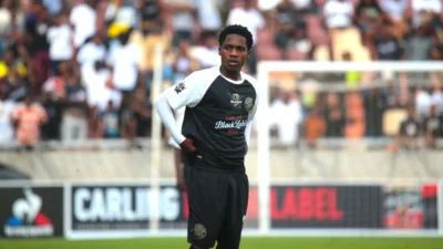 Mfundo Vilakazi in action for the Carling All Star XI